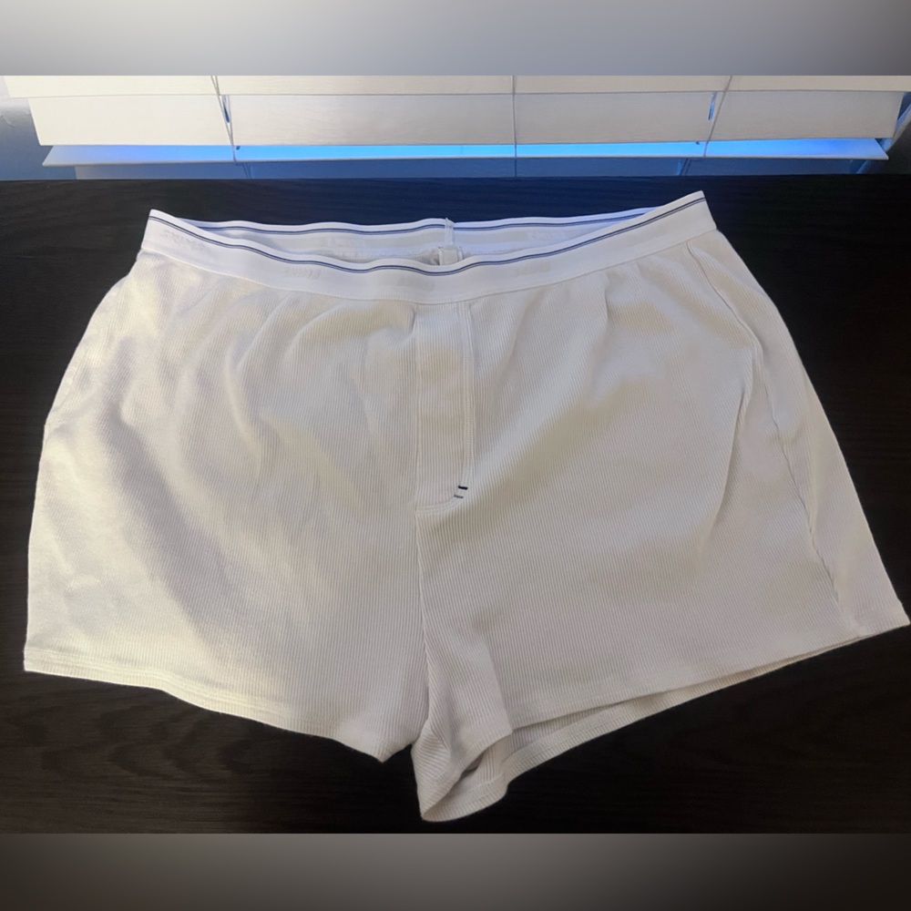SKIMS ribbed boxer shorts